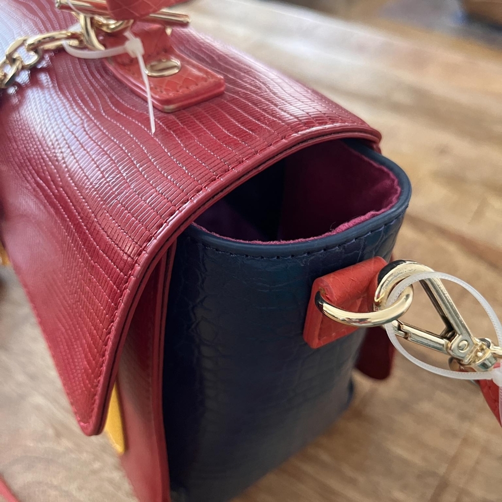 NWT Betsy Johnson Bag - Picture 3 of 10